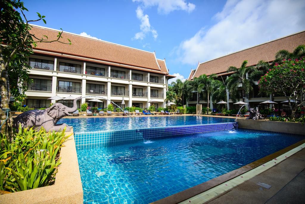 هتل Deevana Patong Resort