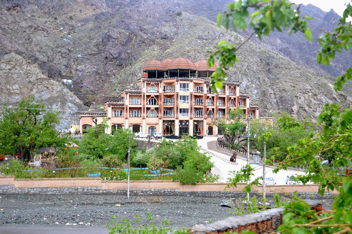 هتل هتل بزرگ کوهستان
