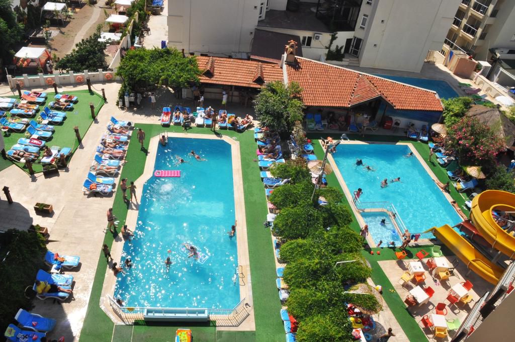 هتل Aegean Park