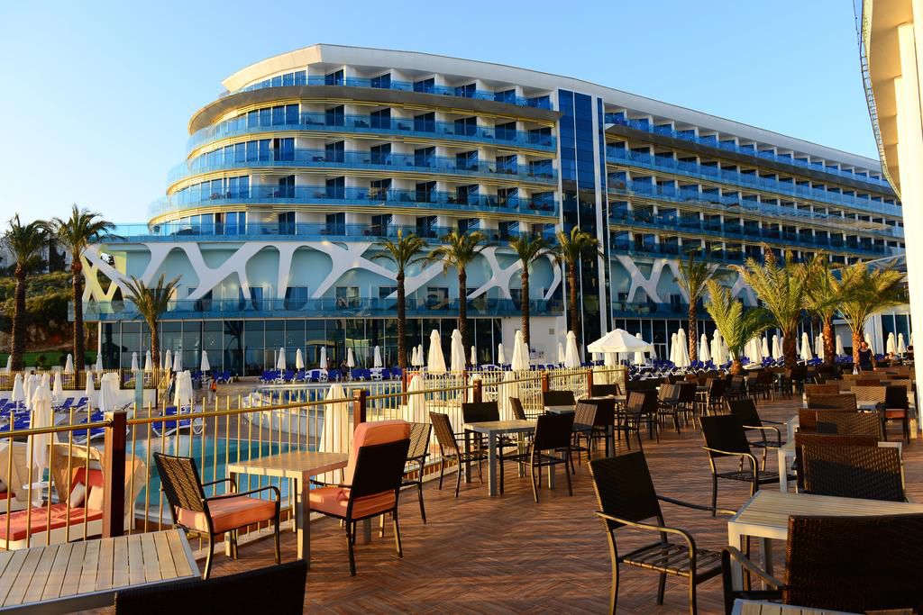 هتل Vikingen Infinity Resort