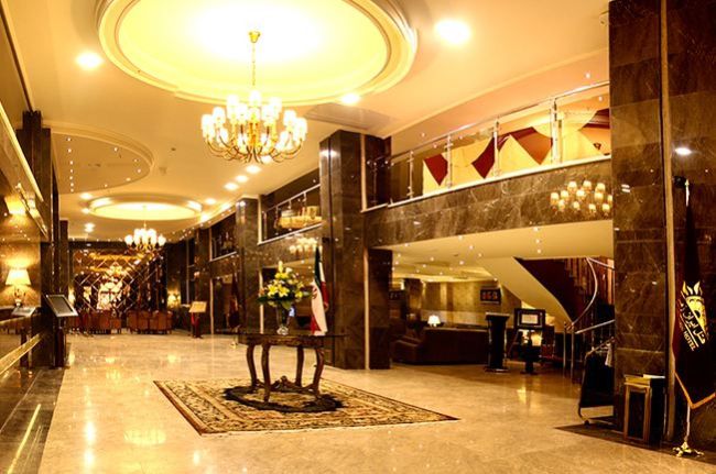 هتل هتل ایران زمین
