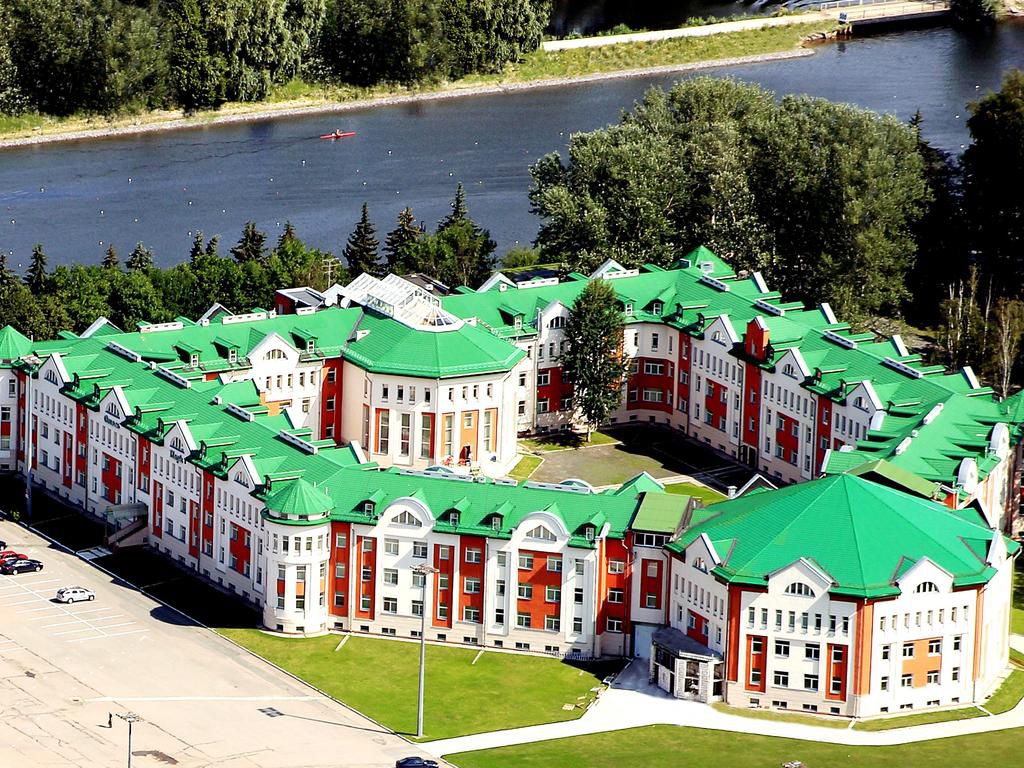 هتل Park Krestovskiy